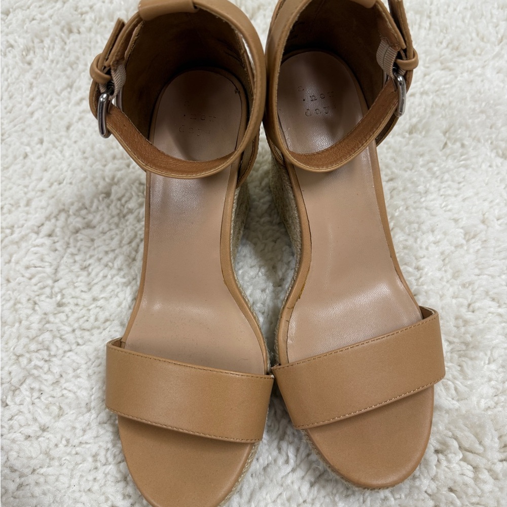 Women's A New Day Tan Sandals 8.5 Wide